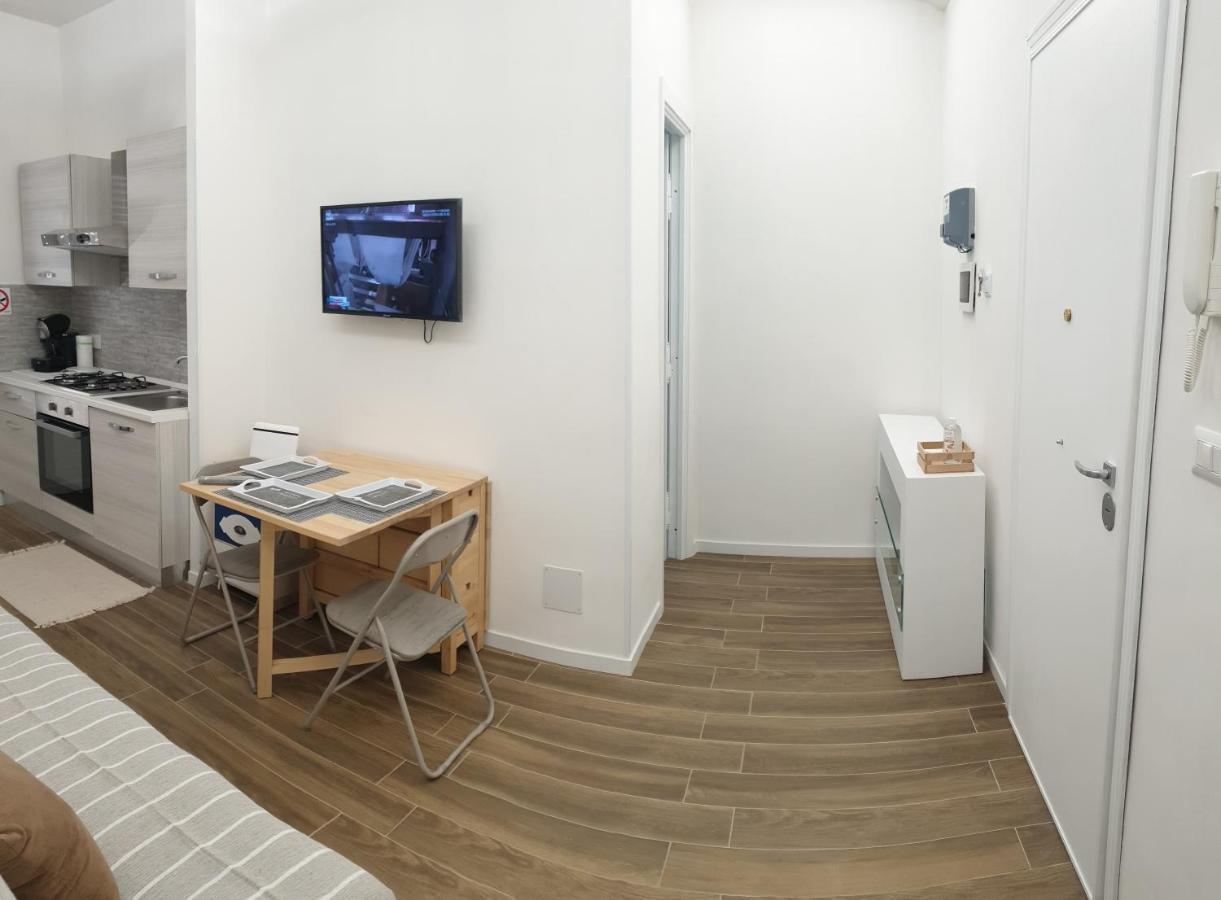 Appartamento Roma Casa Vacanza Sea House Rome 50 Metri Dal Mare Lido di Ostia Eksteriør billede