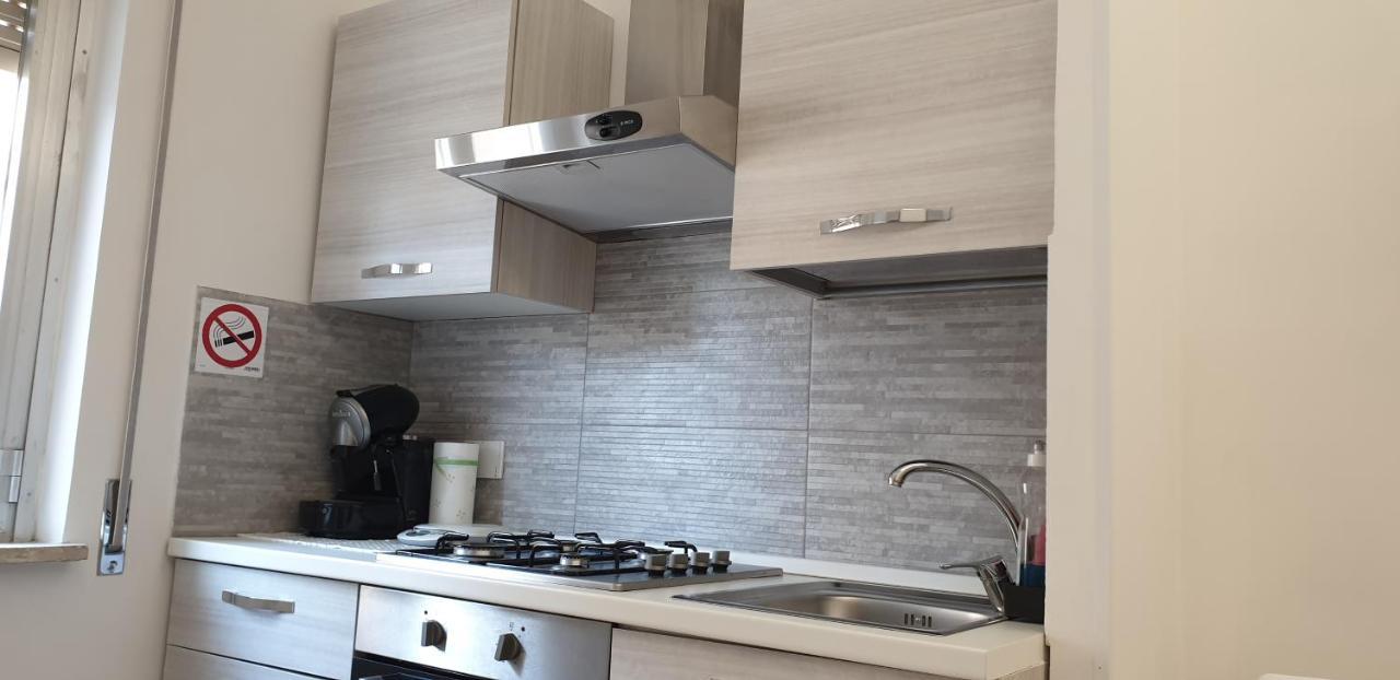 Appartamento Roma Casa Vacanza Sea House Rome 50 Metri Dal Mare Lido di Ostia Eksteriør billede