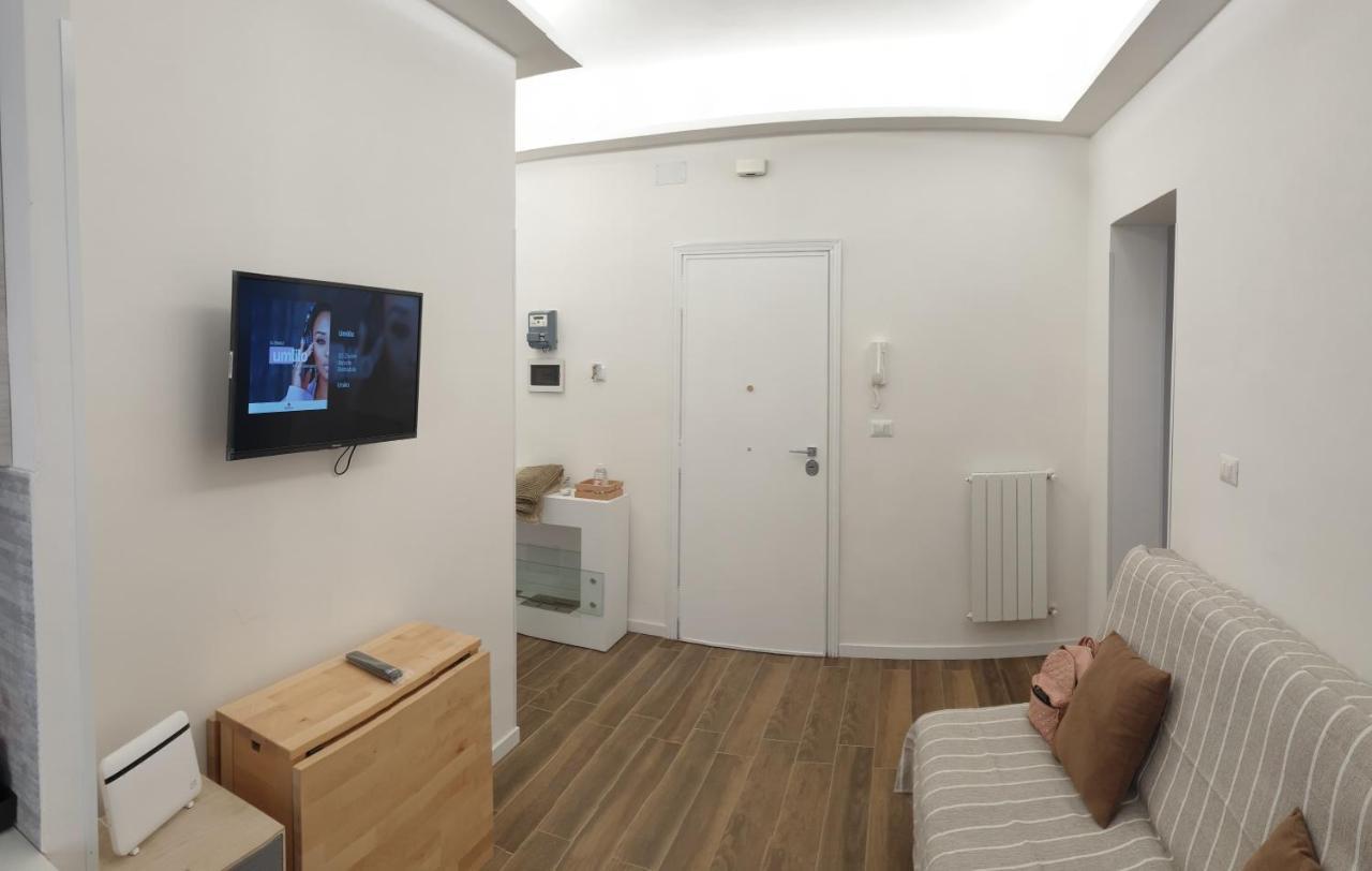Appartamento Roma Casa Vacanza Sea House Rome 50 Metri Dal Mare Lido di Ostia Eksteriør billede