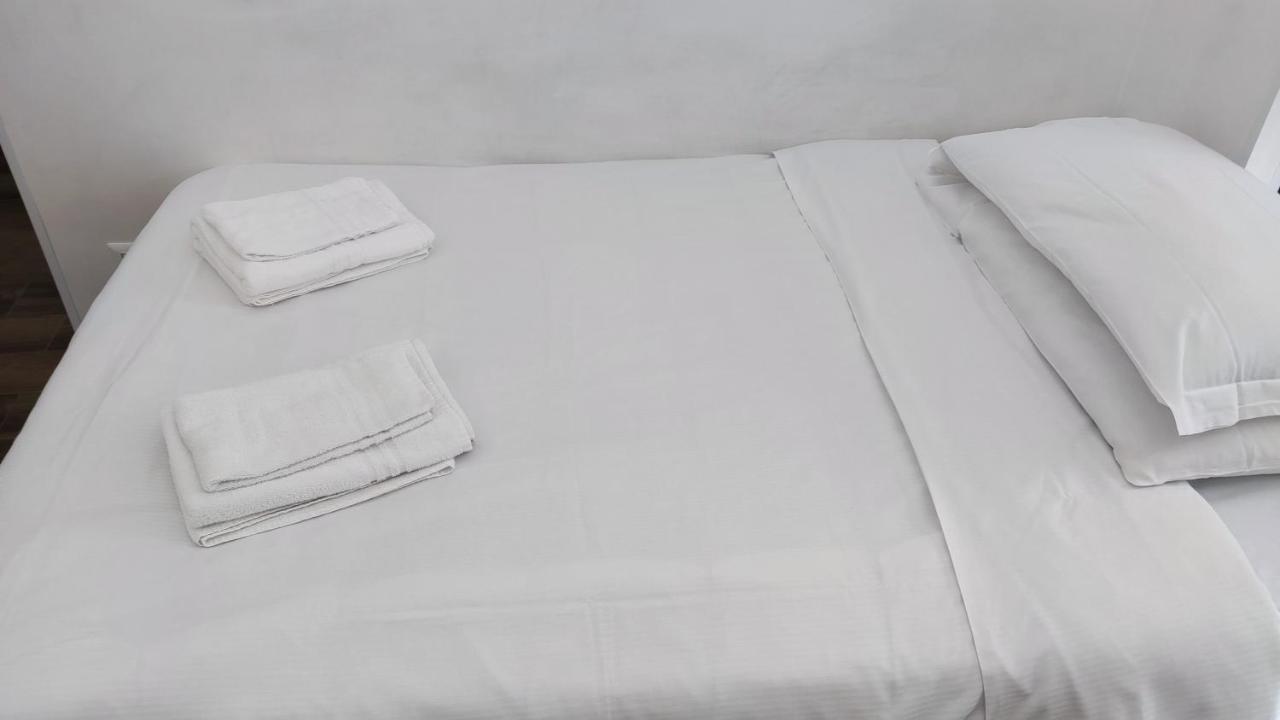 Appartamento Roma Casa Vacanza Sea House Rome 50 Metri Dal Mare Lido di Ostia Eksteriør billede
